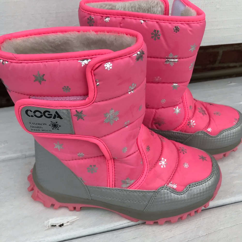 Girls Pink & Silver Star COGA Winter Boots